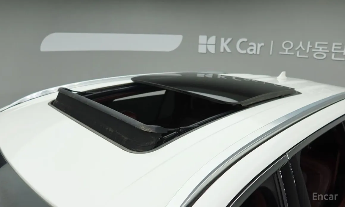 Фото 20 - Lincoln Aviator