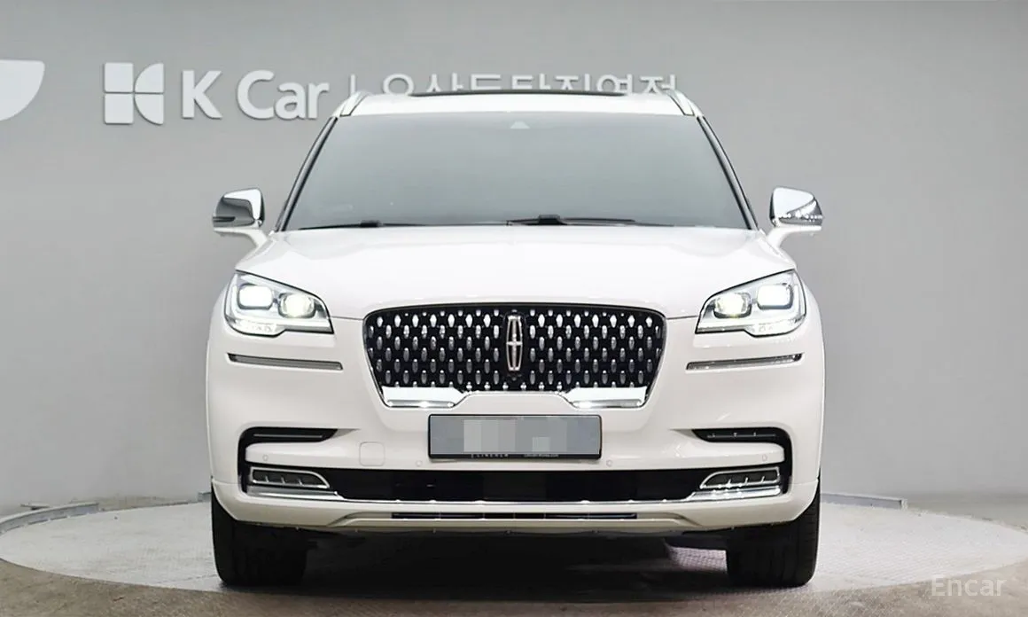 Фото 3 - Lincoln Aviator