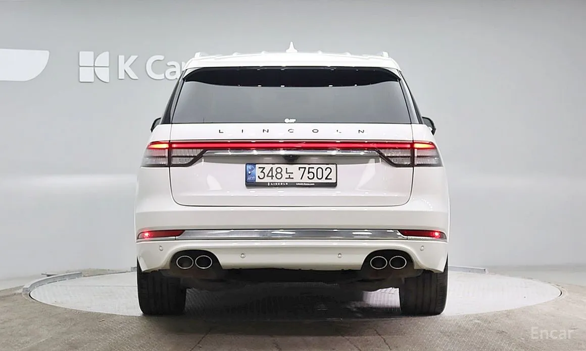 Фото 4 - Lincoln Aviator