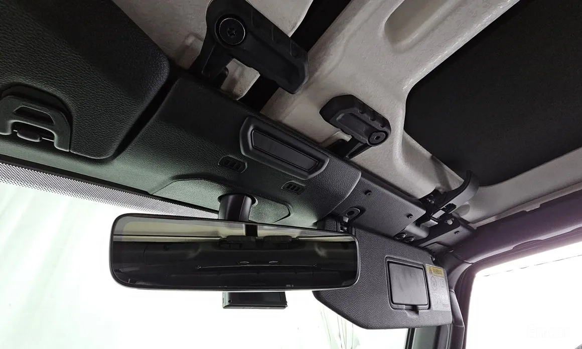 Фото 17 - Jeep Wrangler