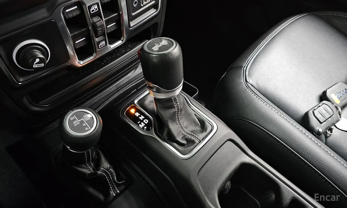 Фото 9 - Jeep Wrangler