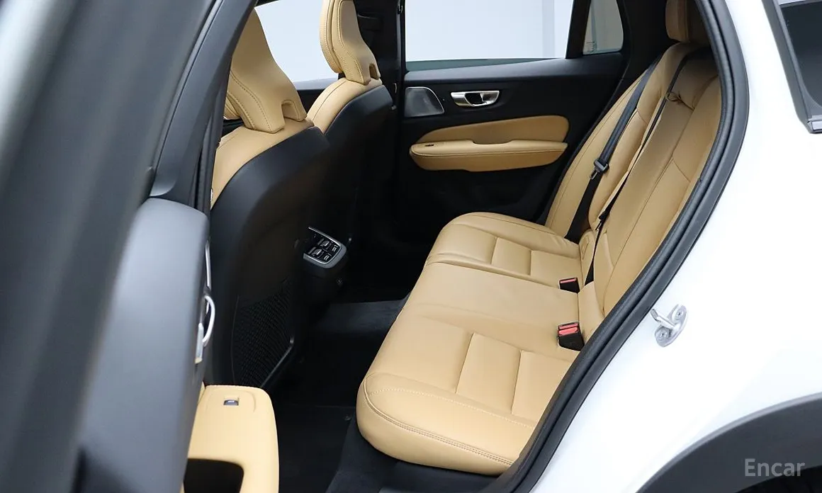 Фото 6 - Volvo V60