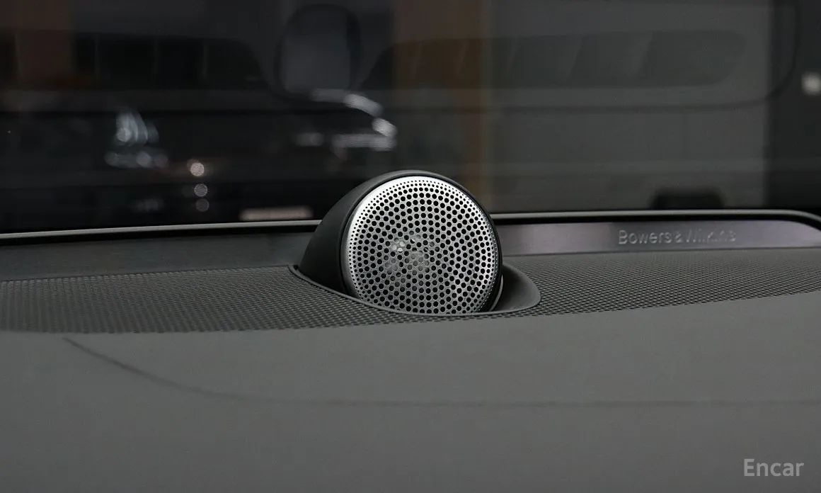 Фото 9 - Volvo V60