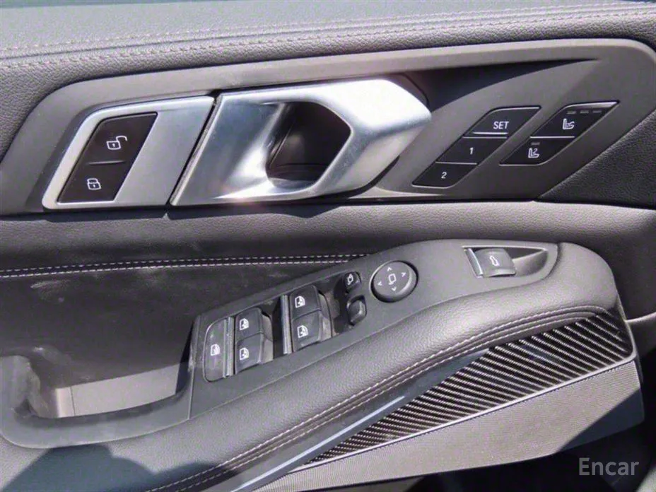 Фото 16 - BMW X5