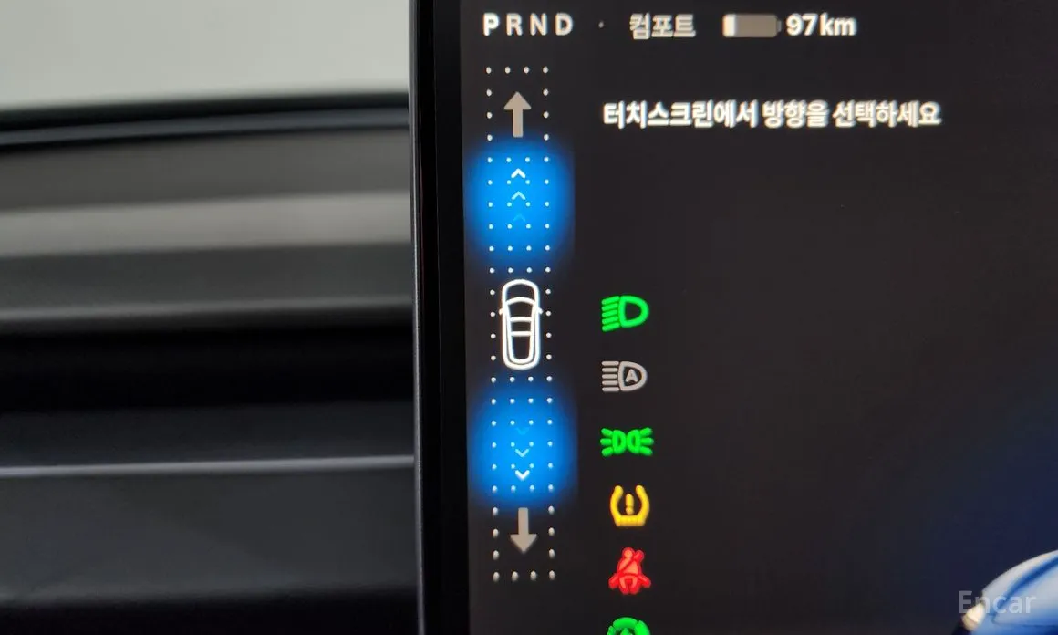 Фото 9 - Tesla Model 3