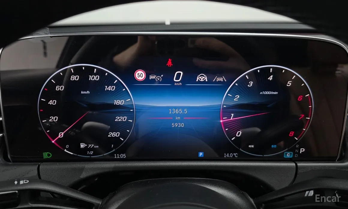 Фото 8 - Mercedes-Benz E-Class