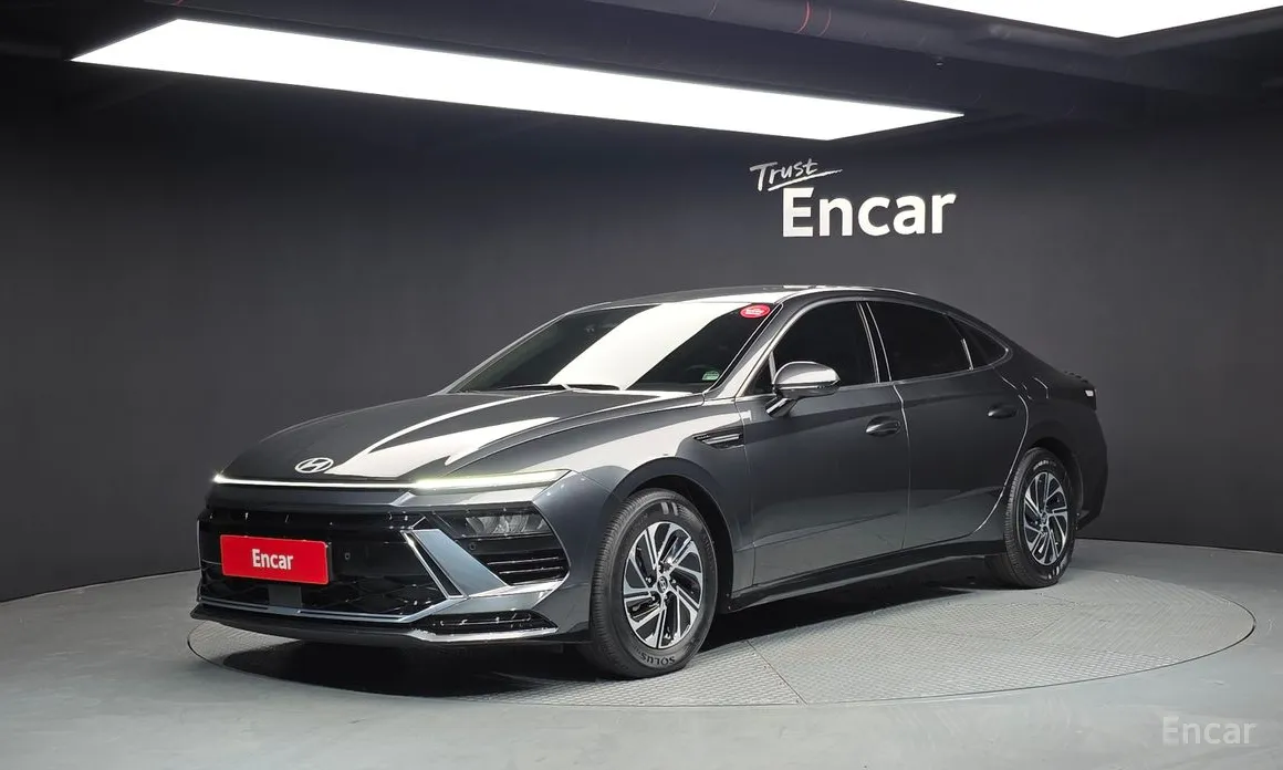 Фото 1 - Hyundai Sonata