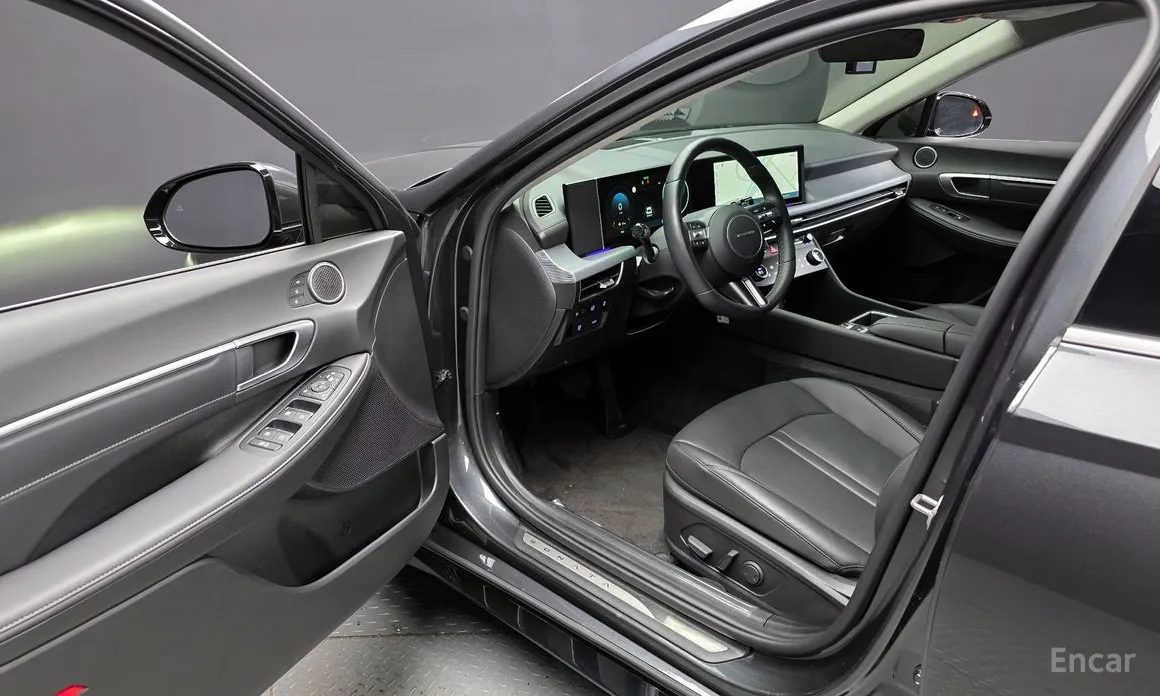 Фото 11 - Hyundai Sonata