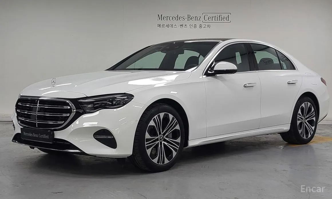 Фото 1 - Mercedes-Benz E-Class