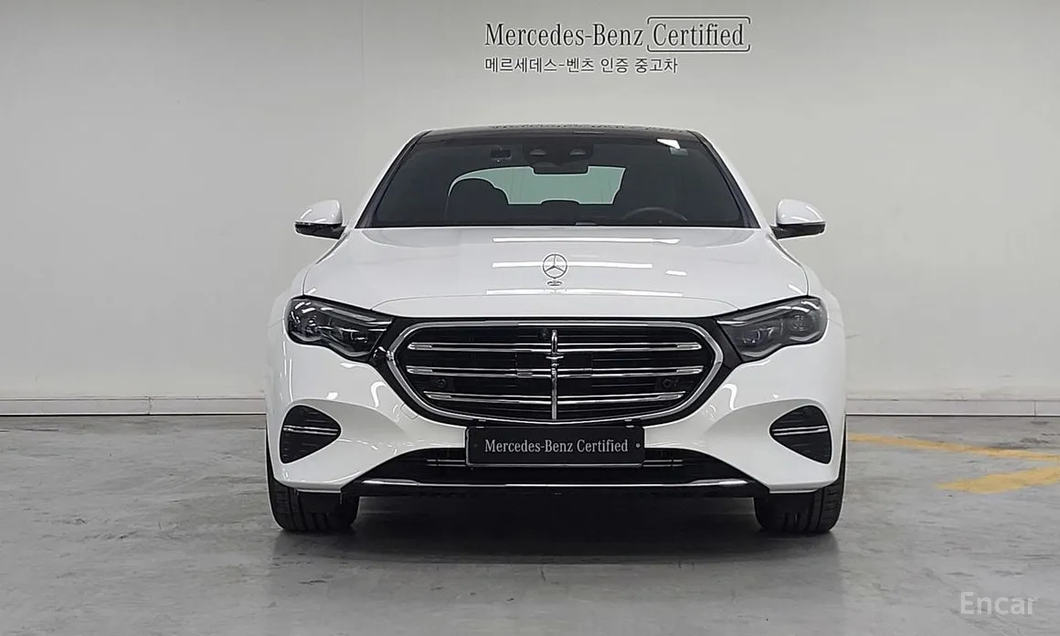 Фото 3 - Mercedes-Benz E-Class