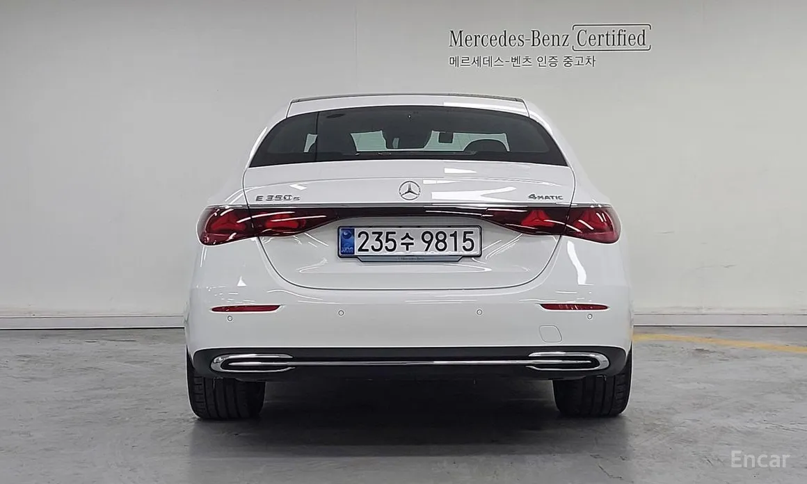 Фото 4 - Mercedes-Benz E-Class