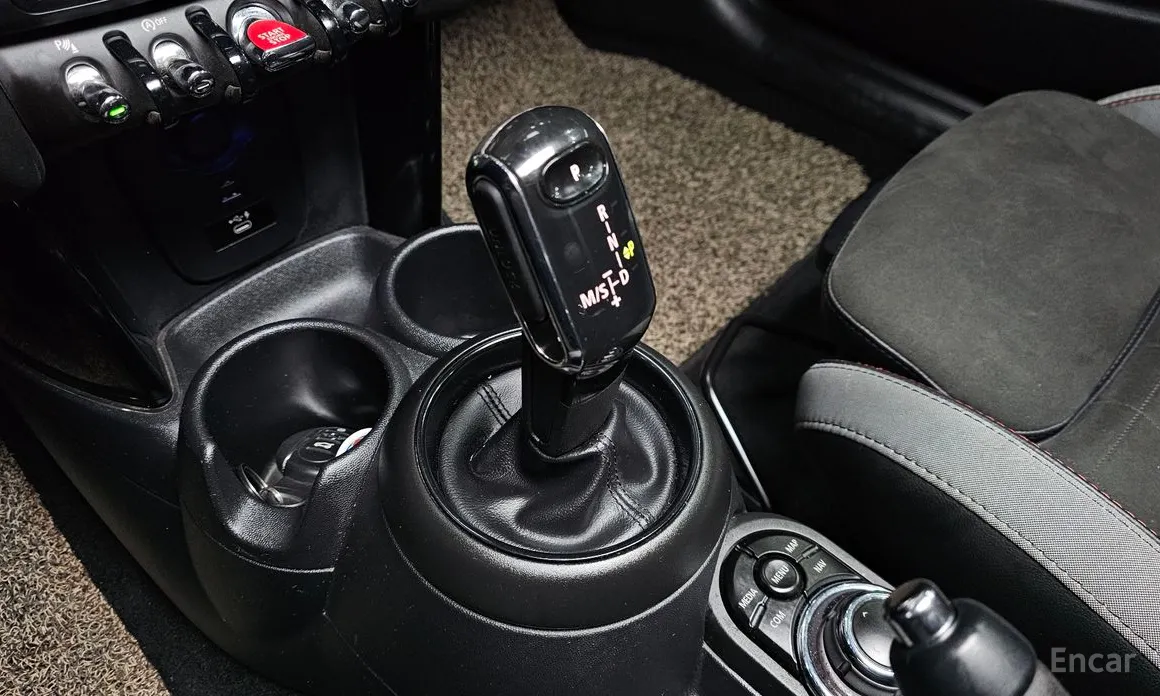 Фото 9 - Mini Cooper