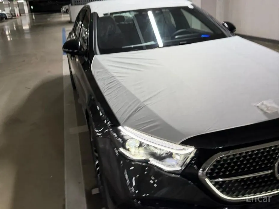 Фото 2 - Mercedes-Benz E-Class