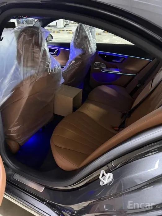 Фото 8 - Mercedes-Benz E-Class