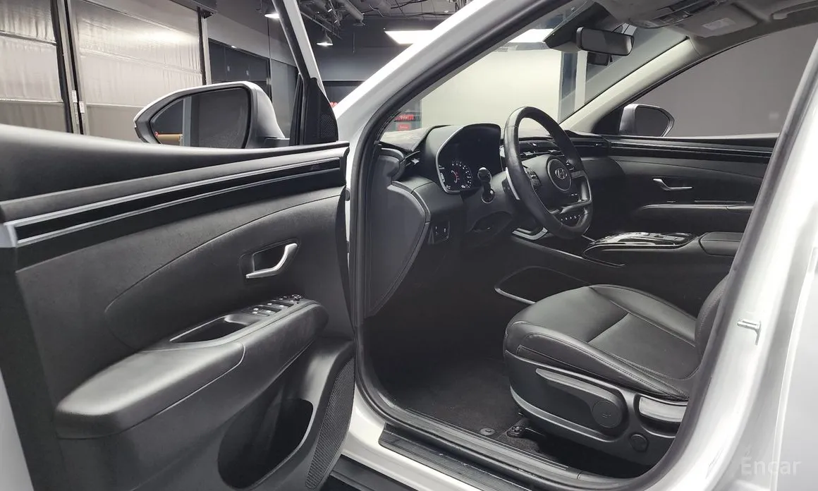 Фото 10 - Hyundai Tucson