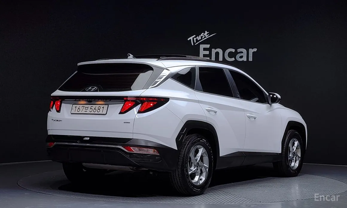 Фото 2 - Hyundai Tucson