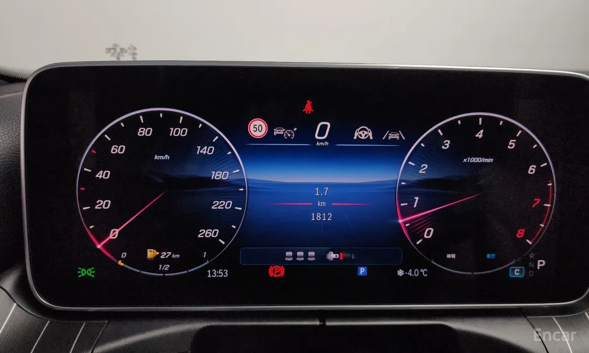 Фото 8 - Mercedes-Benz C-Class