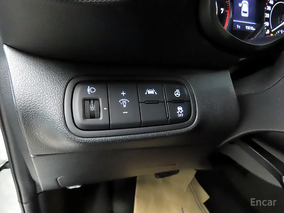 Фото 15 - Hyundai Venue