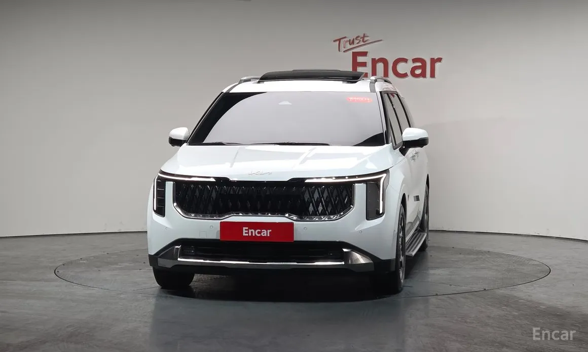 Фото 3 - Kia Carnival