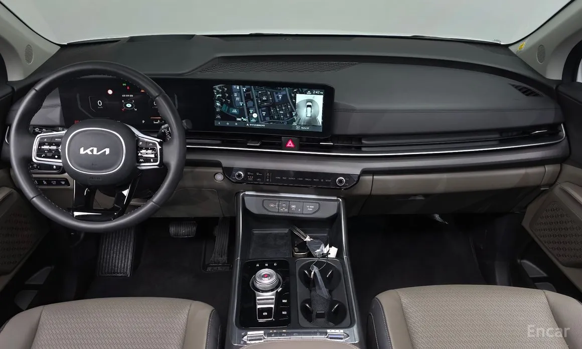 Фото 7 - Kia Carnival