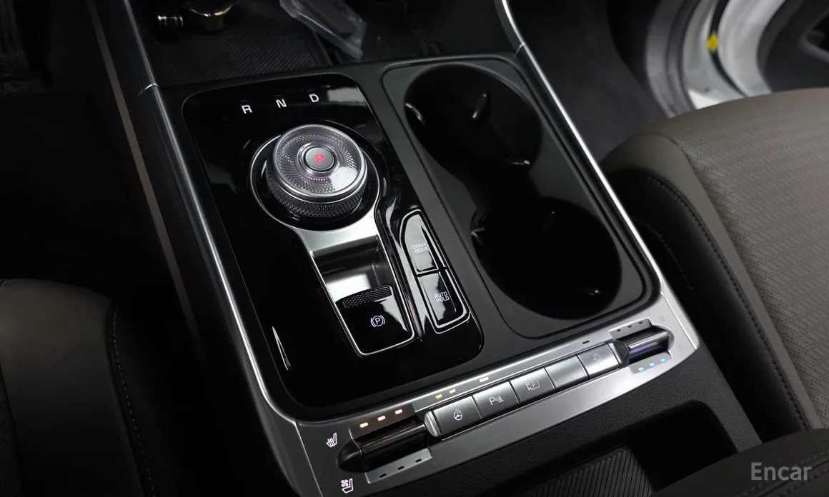 Фото 9 - Kia Carnival