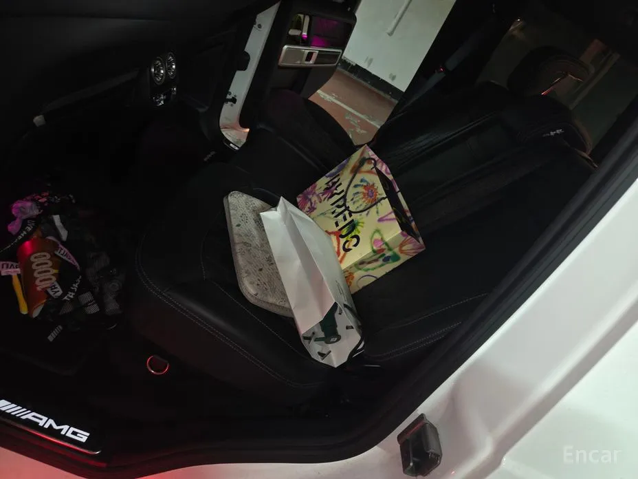 Фото 11 - Mercedes-Benz G-Class