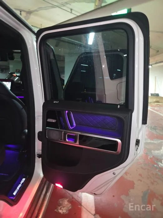 Фото 12 - Mercedes-Benz G-Class