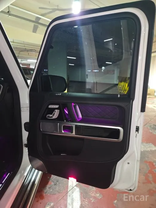 Фото 14 - Mercedes-Benz G-Class