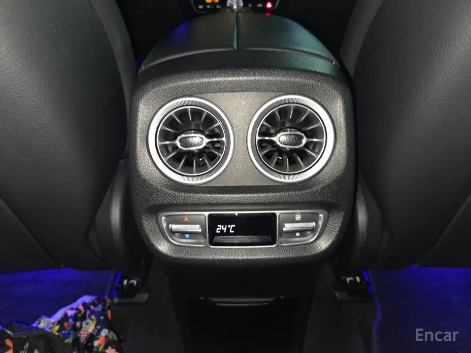 Фото 16 - Mercedes-Benz G-Class