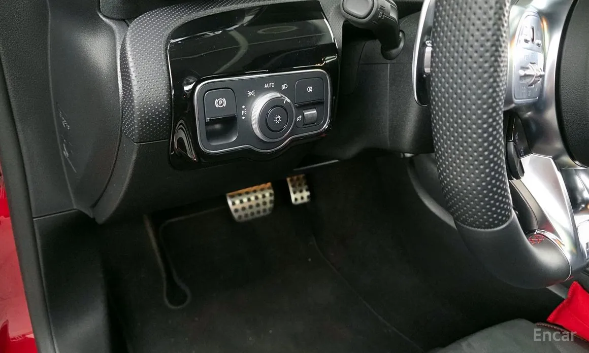 Фото 18 - Mercedes-Benz A-Class