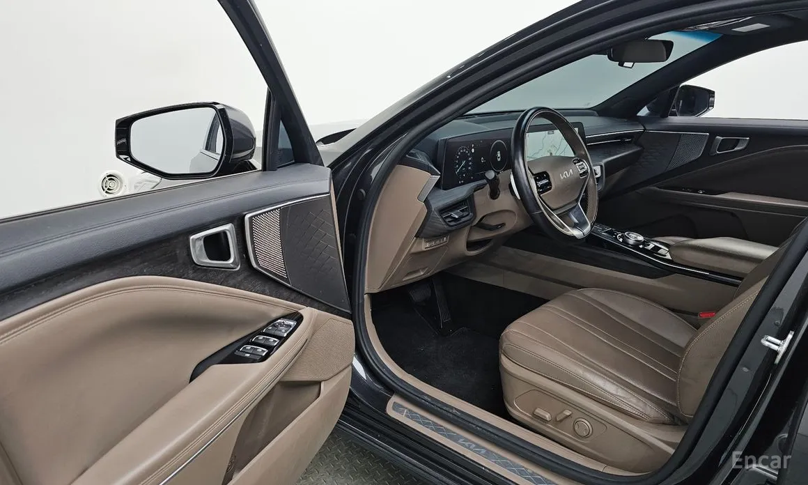 Фото 10 - Kia K8