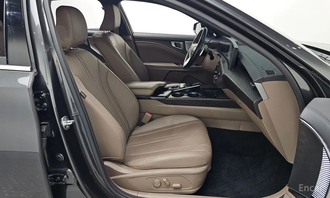 Фото 11 - Kia K8