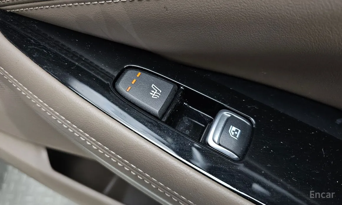 Фото 18 - Kia K8