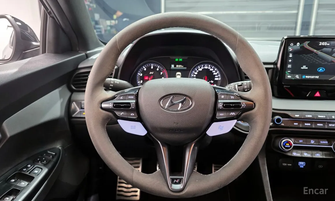 Фото 13 - Hyundai Veloster