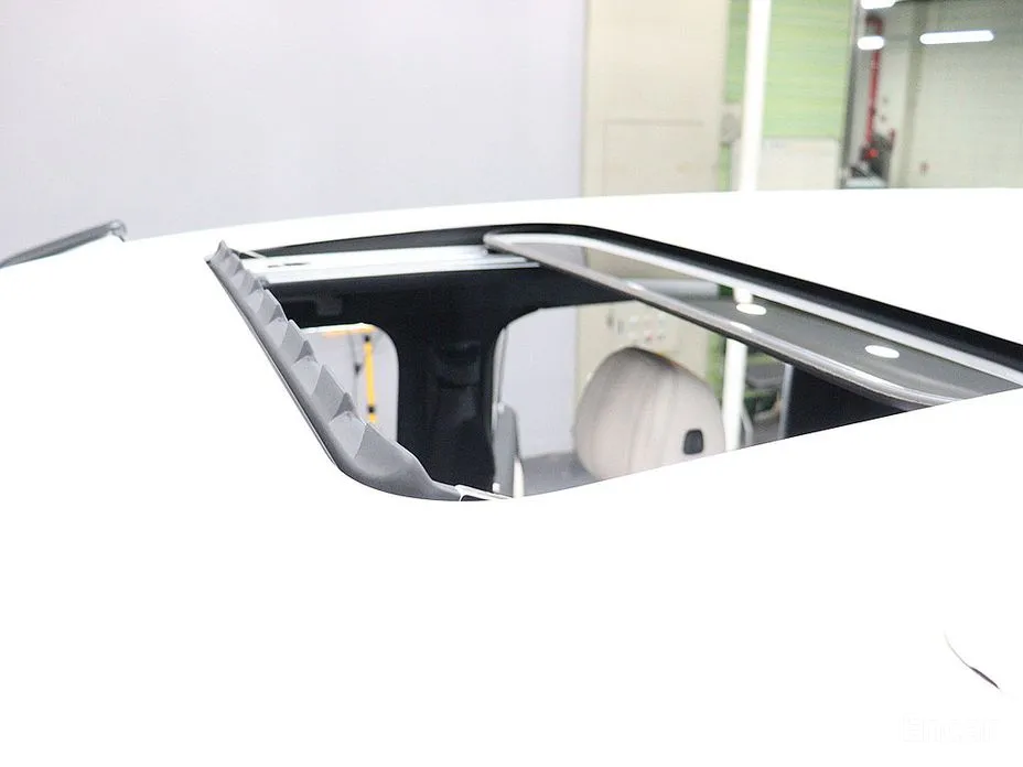 Фото 13 - Mercedes-Benz G-Class