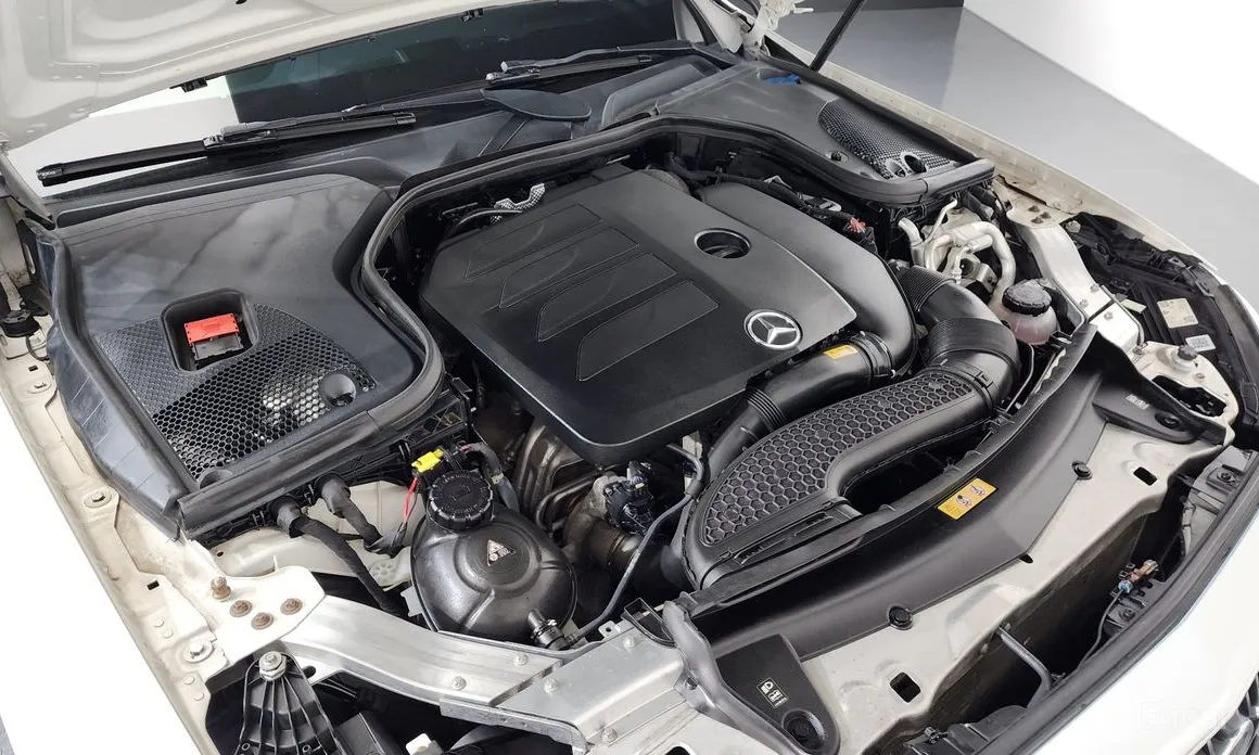 Фото 6 - Mercedes-Benz E-Class