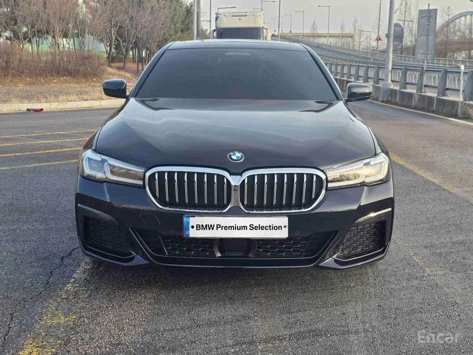 Фото 3 - BMW 5 Series