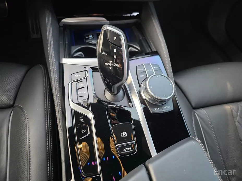 Фото 9 - BMW 5 Series