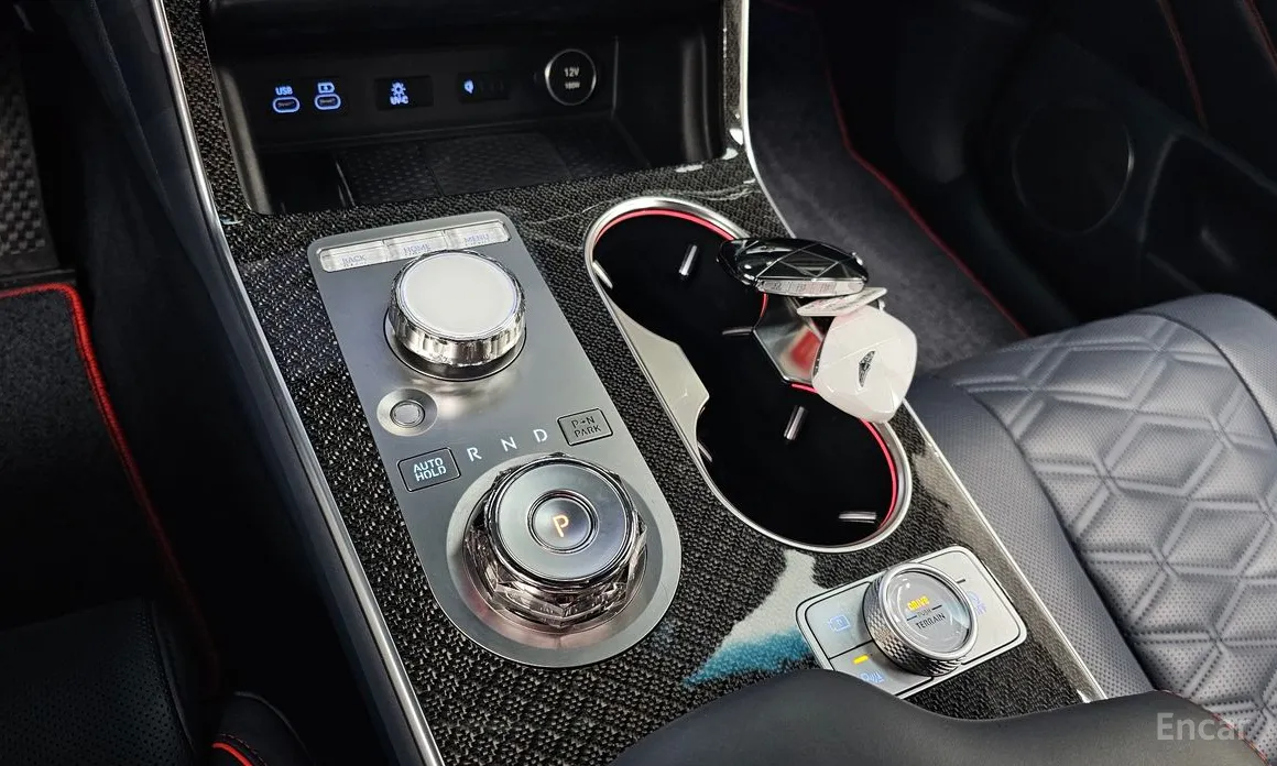 Фото 9 - Genesis GV80