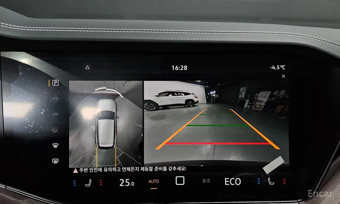 Фото 15 - Volkswagen Touareg