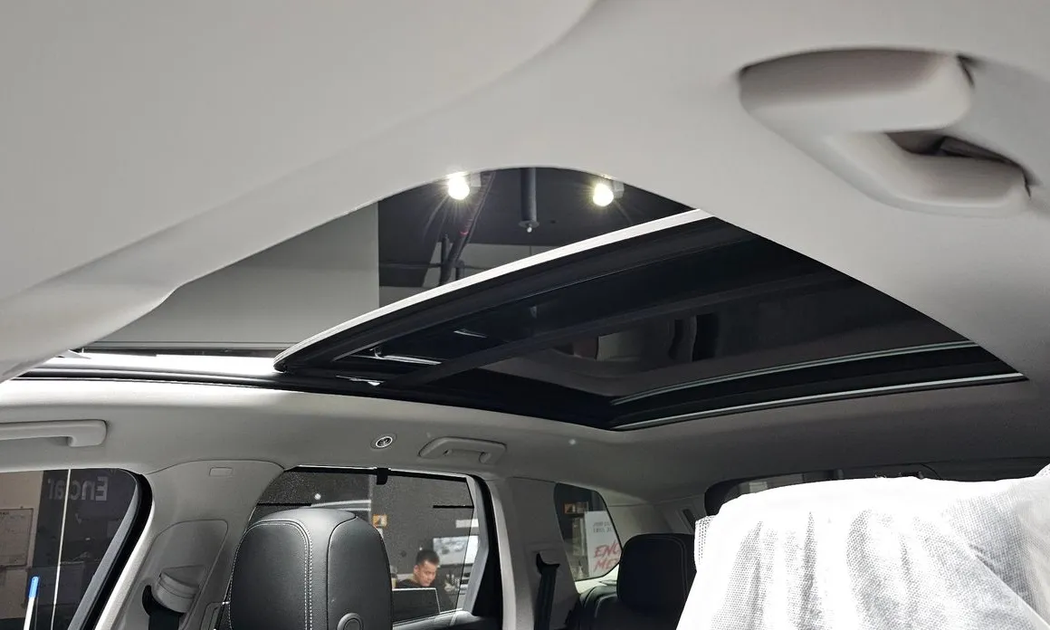 Фото 18 - Volkswagen Touareg