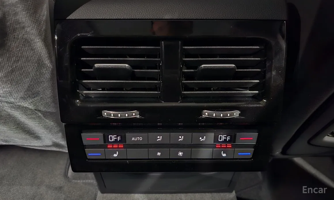 Фото 19 - Volkswagen Touareg