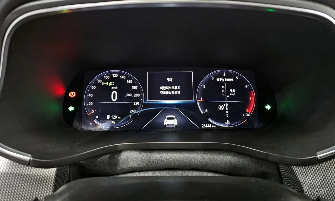 Фото 8 - Renault XM3