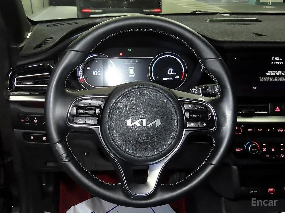 Фото 12 - Kia Niro