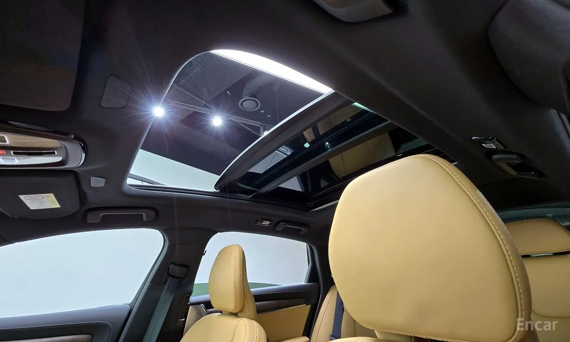 Фото 19 - Volvo S90