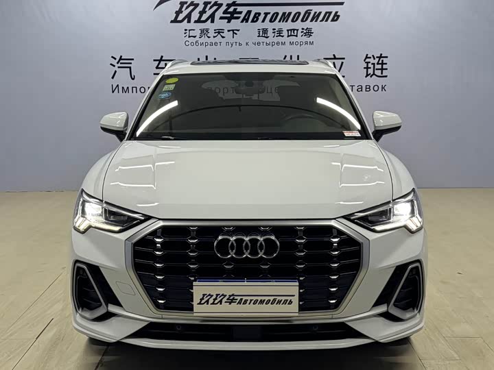 Фото 2 - Audi Q3