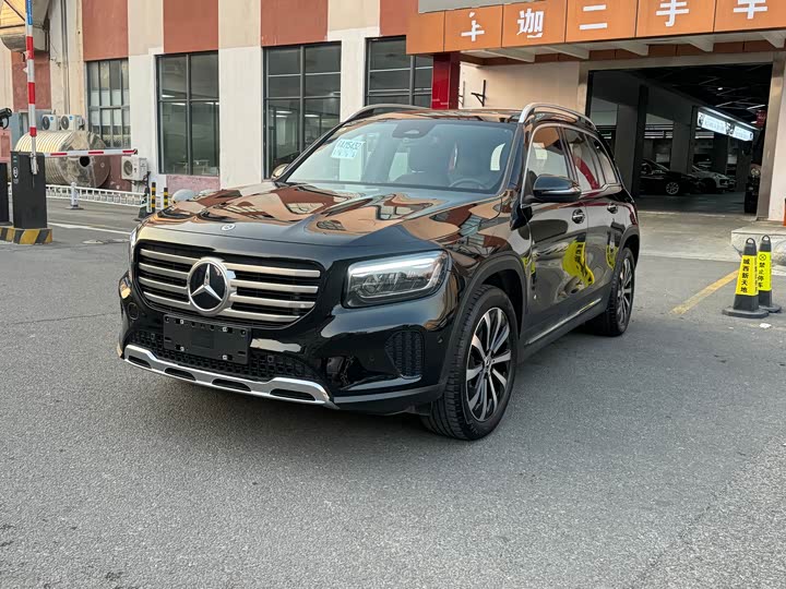 Фото 1 - Mercedes-Benz GLB-Class