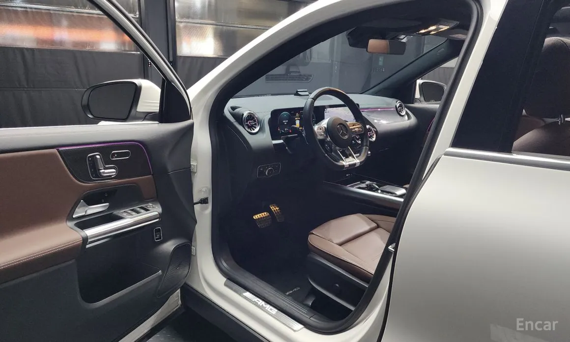 Фото 10 - Mercedes-Benz GLA-Class