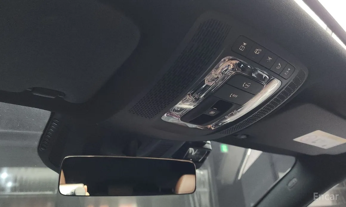 Фото 18 - Mercedes-Benz GLA-Class