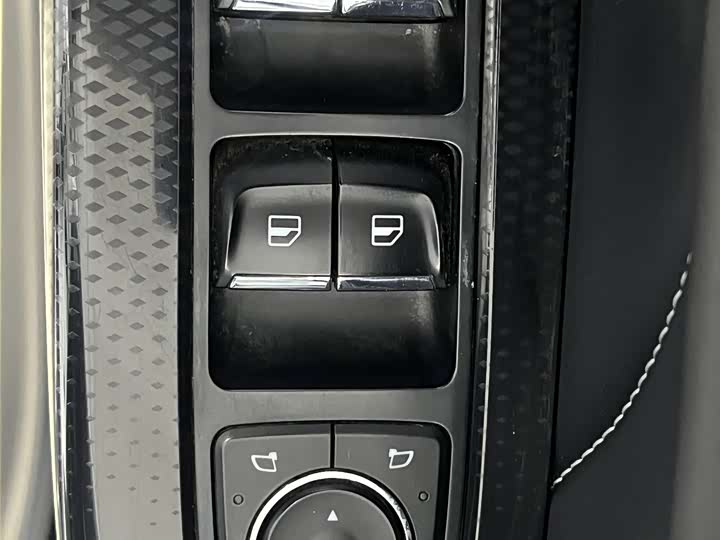 Фото 7 - Haval M6